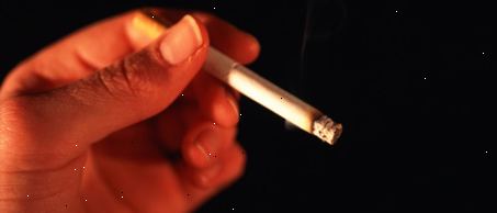 Tupakointi, alkoholin ja huumeiden